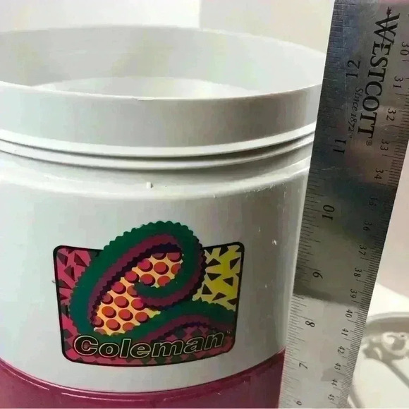 90s Coleman Polylite 1 gallon insulated jug in iridescent fushia - Picture 9 of 10